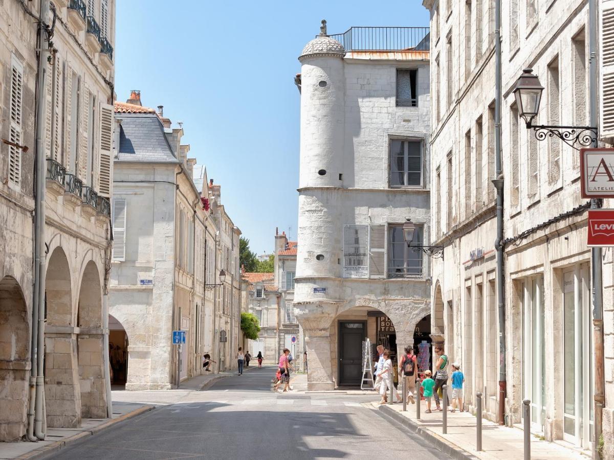 Cour Des Dames Panzió La Rochelle  Kültér fotó